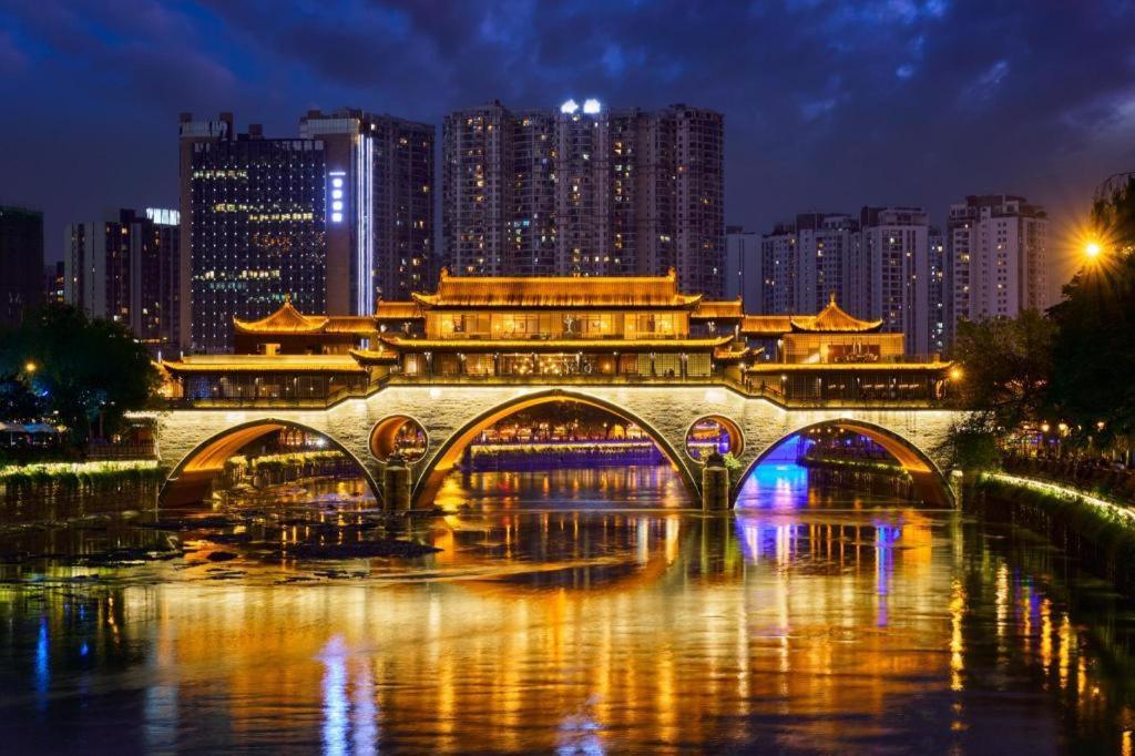 7 Days Inn Chengdu Sichuan University South Railway Station Екстер'єр фото