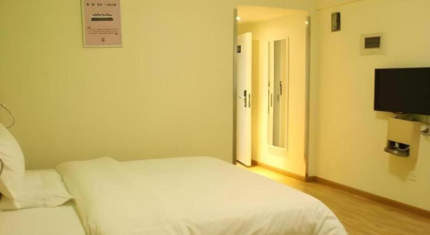 7 Days Inn Chengdu Sichuan University South Railway Station Екстер'єр фото