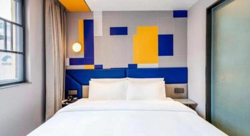 7 Days Inn Chengdu Sichuan University South Railway Station Екстер'єр фото