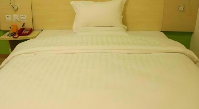 7 Days Inn Chengdu Sichuan University South Railway Station Екстер'єр фото